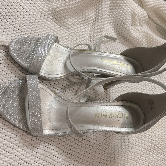 Dream Pairs Shoes - Sliver sparkly heels